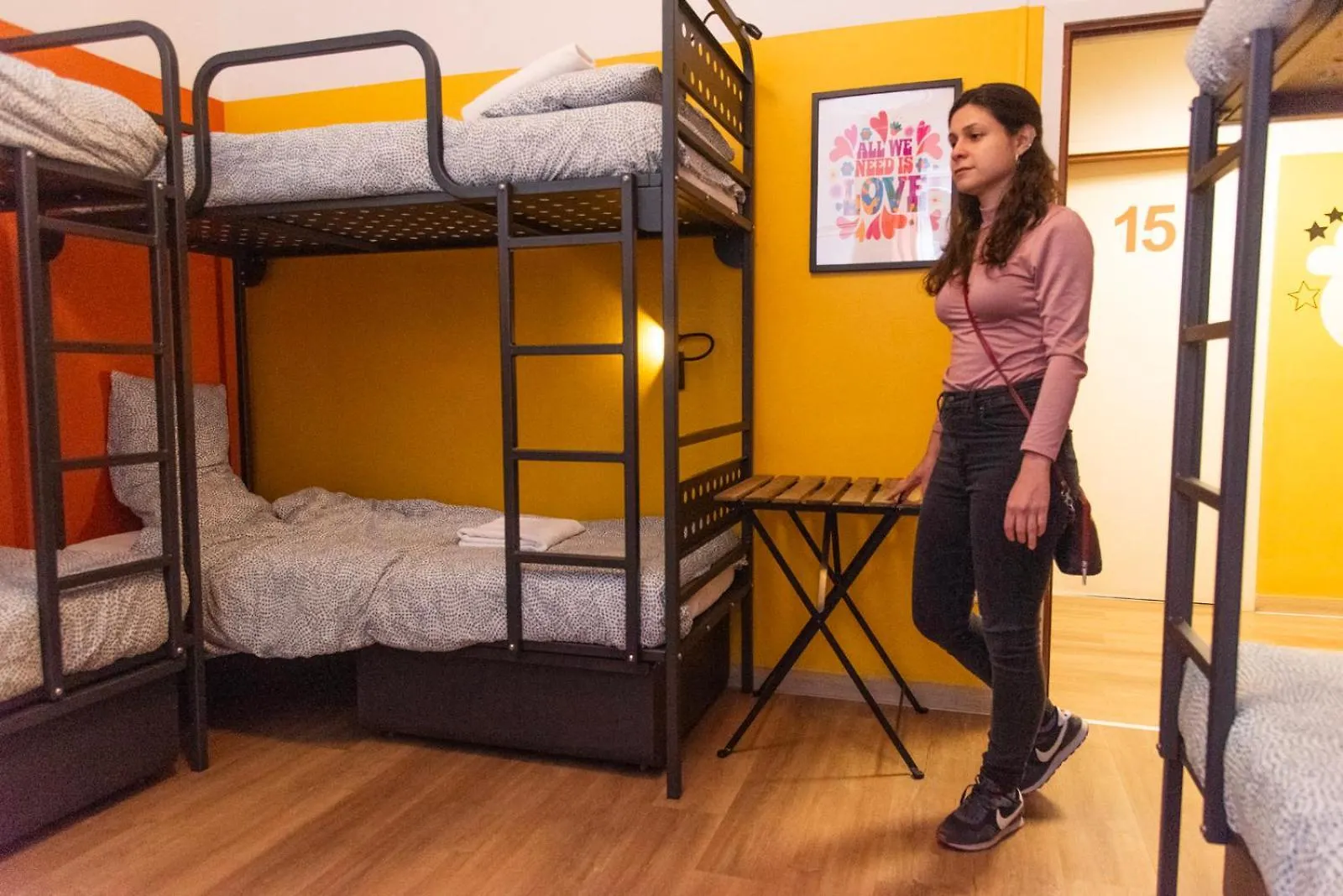Sunflower Beach Backpacker Hostel & Bar Rimini